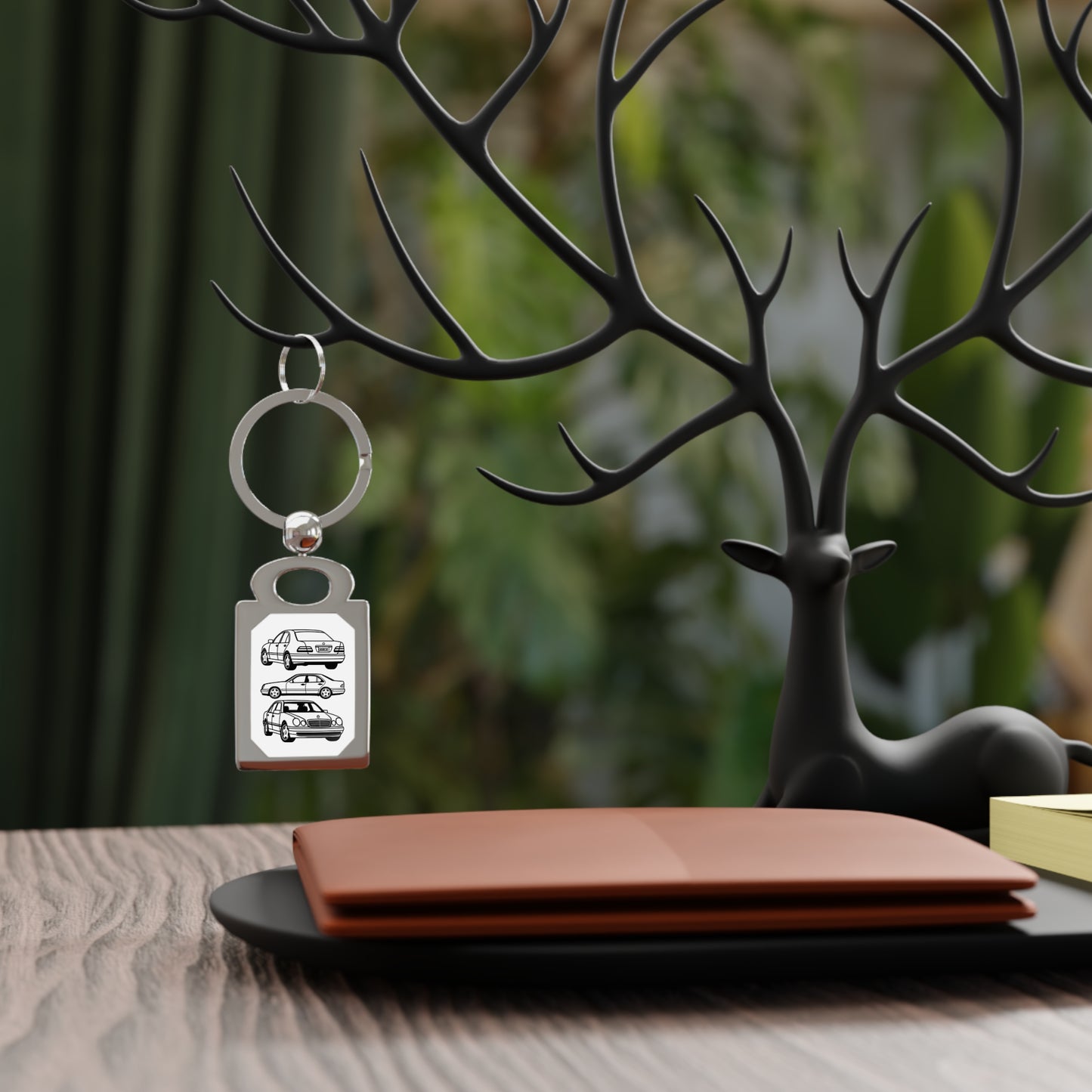W210Dorcie "LOOKAROUND" Keychain